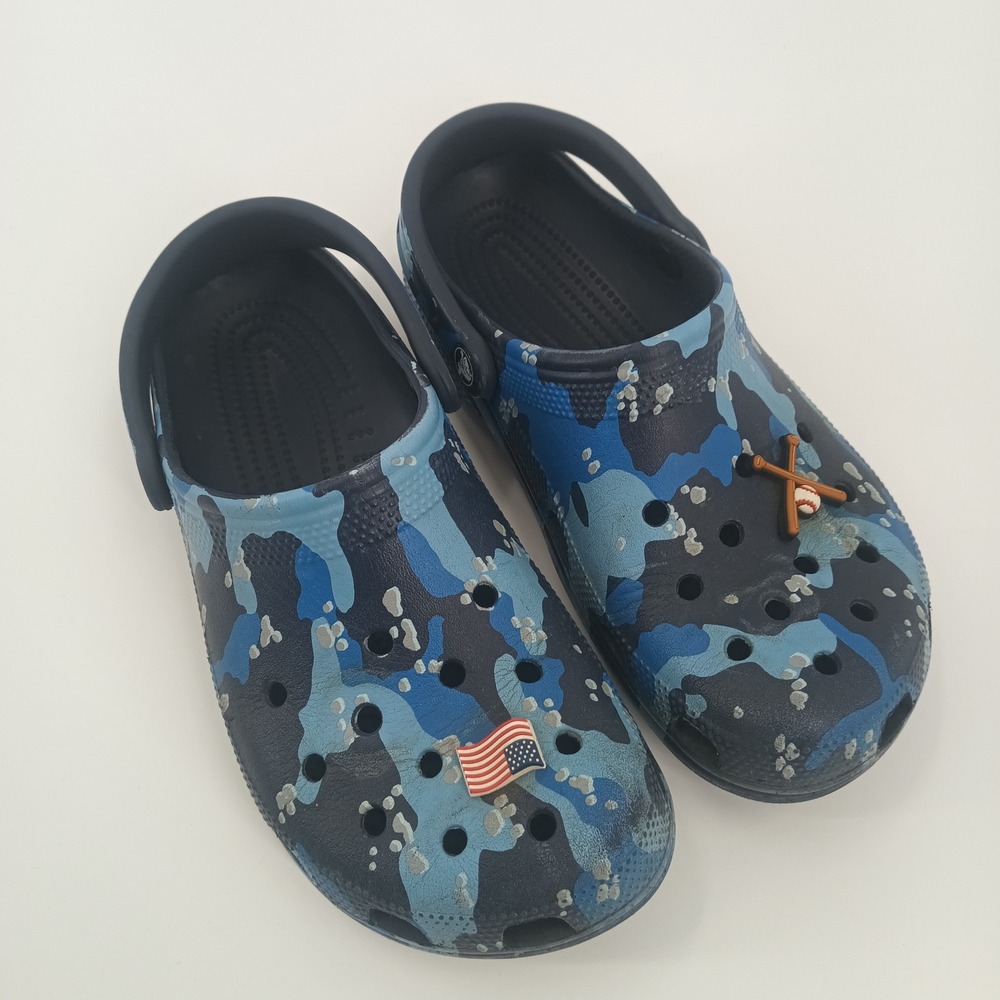 Crocs Classic Clogs Blue Camo Camouflage Mens 8 Womens 10 Jibbitz Baseball Charm